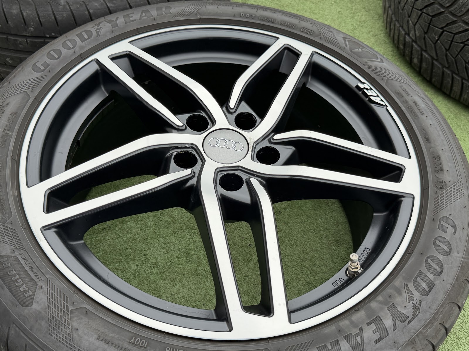 Audi Q5, 8J, ET37 - Image 3