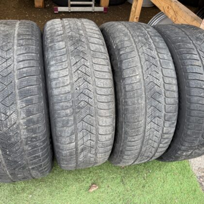 Pirelli 245/50 R19