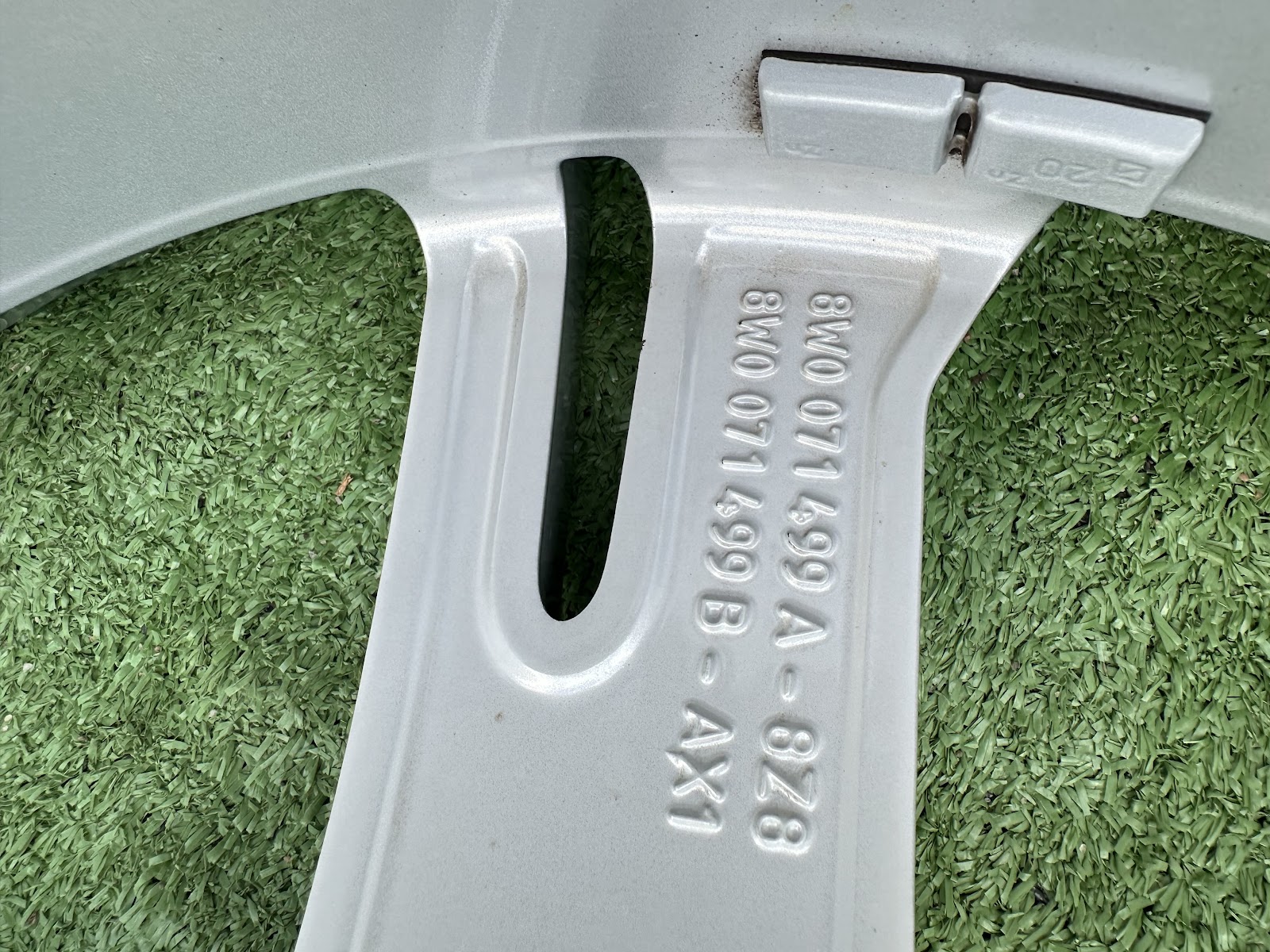 Seat ORGINALUS - 8,5J, ET32 - Image 10