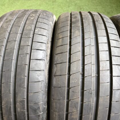 Goodyear 225/45 R19