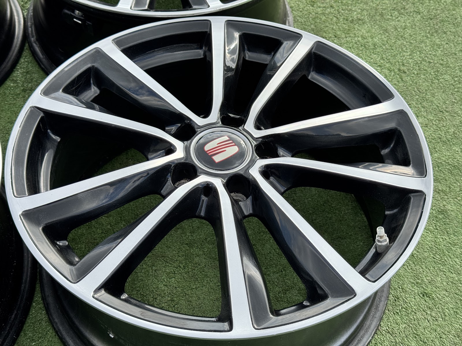 Seat ORGINALUS - 7,5J, ET52 - Image 3