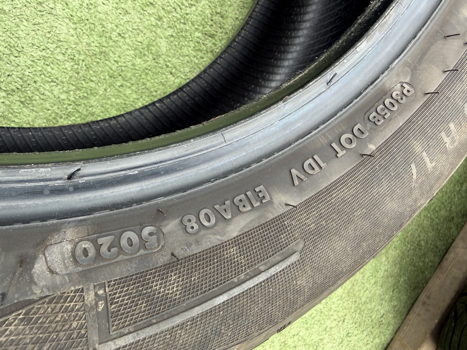 Vredestein 205/55 R17 - Image 6