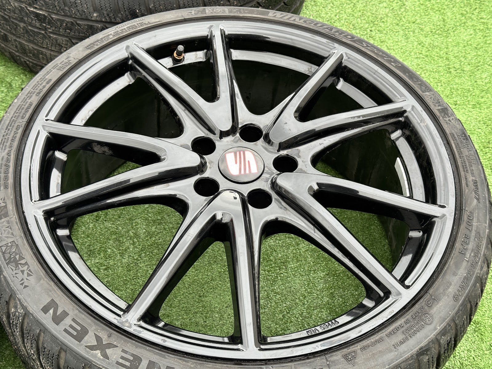 Seat VOKISKI - 8J, ET30 - Image 3