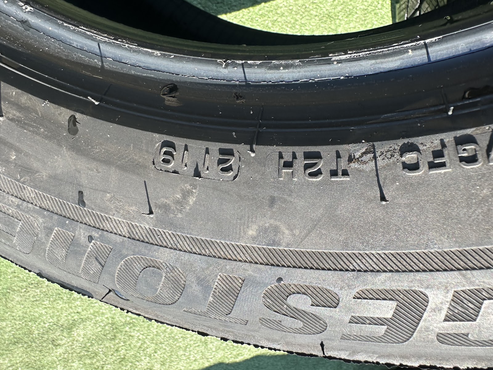 Bridgestone 225/60 R17 - Image 7