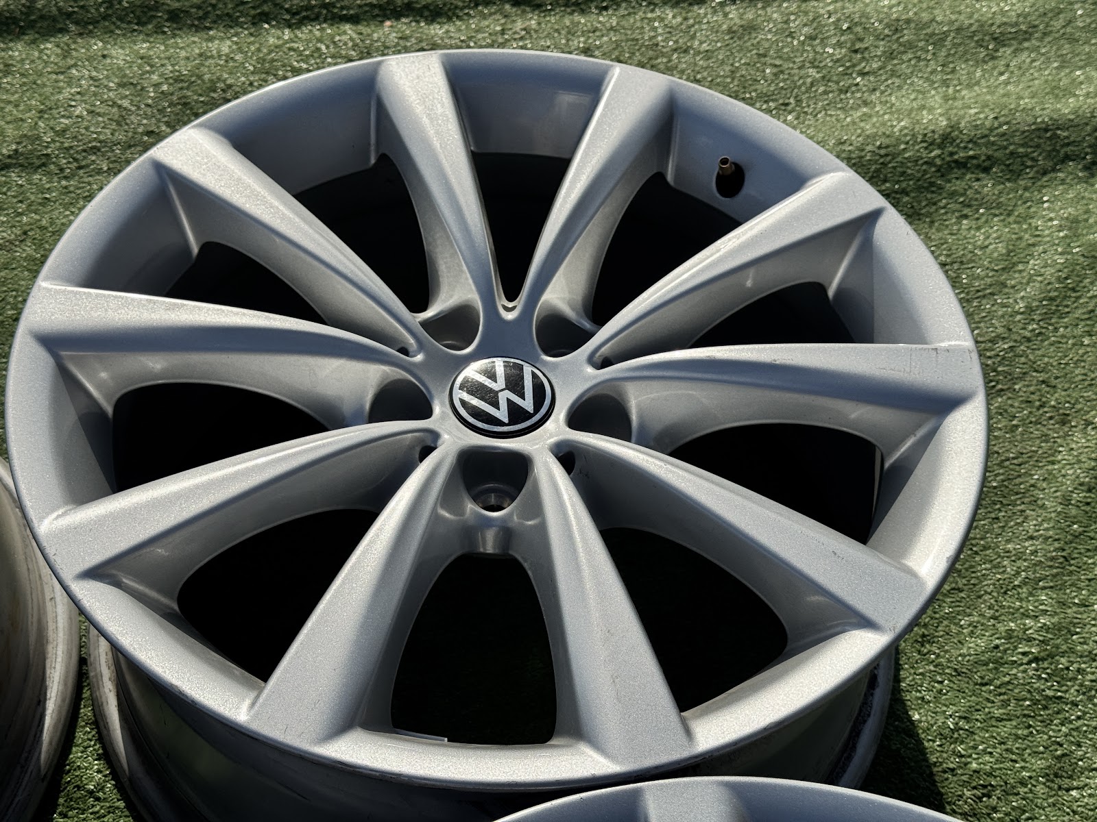 Volkswagen ORGINALUS - 8J, ET30 - Image 4