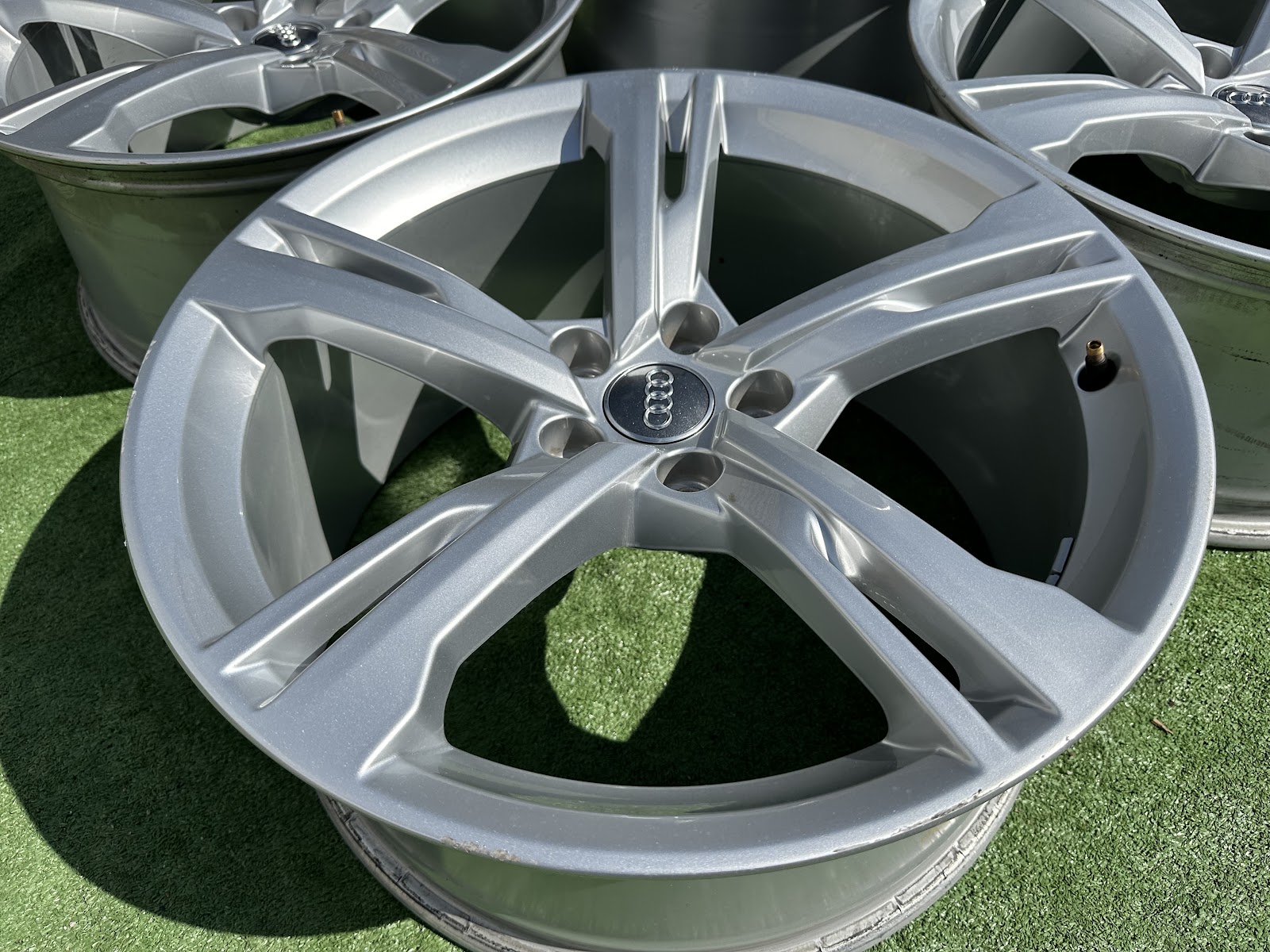 Audi ORGINALUS - 8,5J, ET32 - Image 3