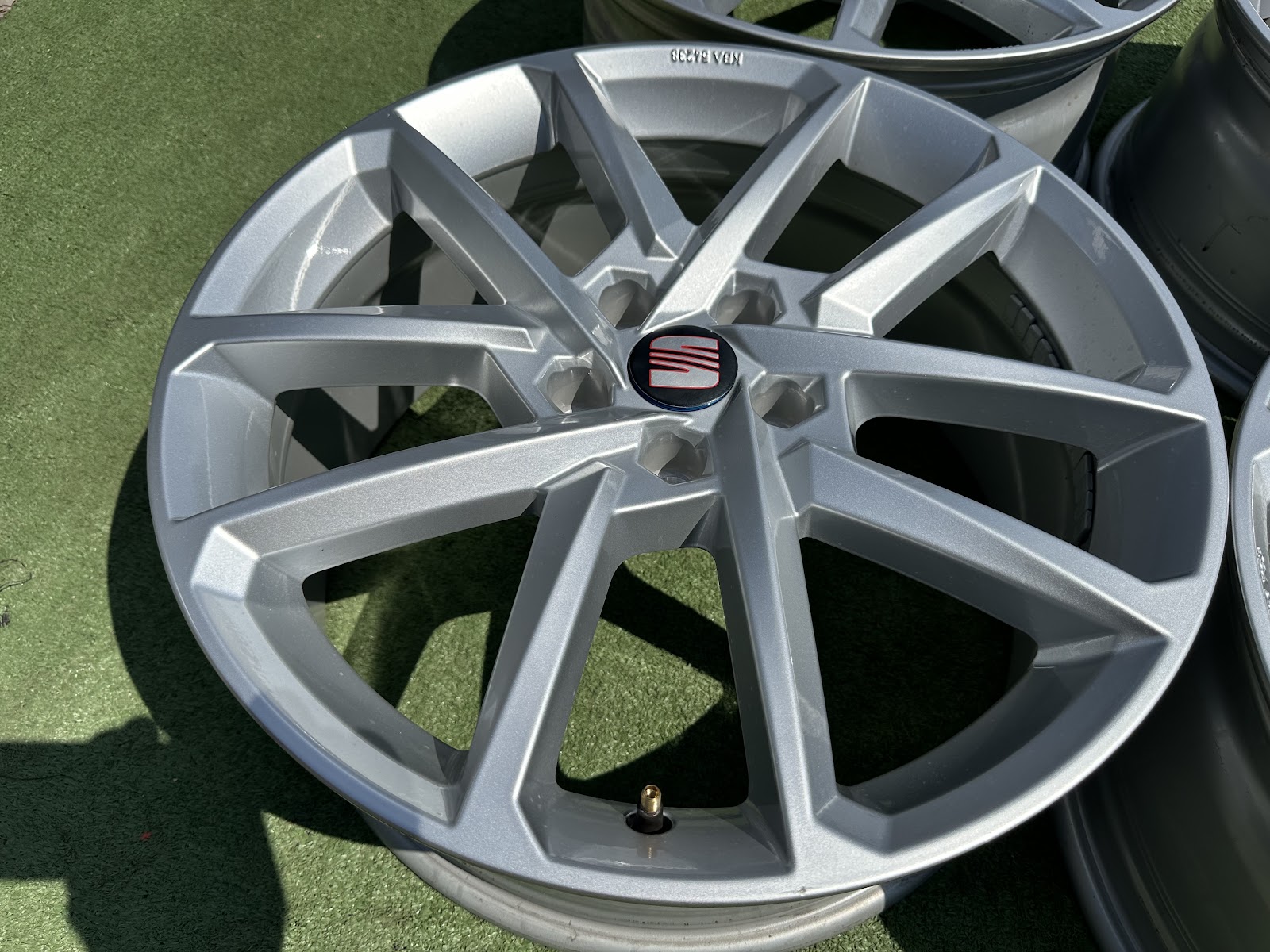 Seat VOKISKI - 6,5J, ET38 - Image 3