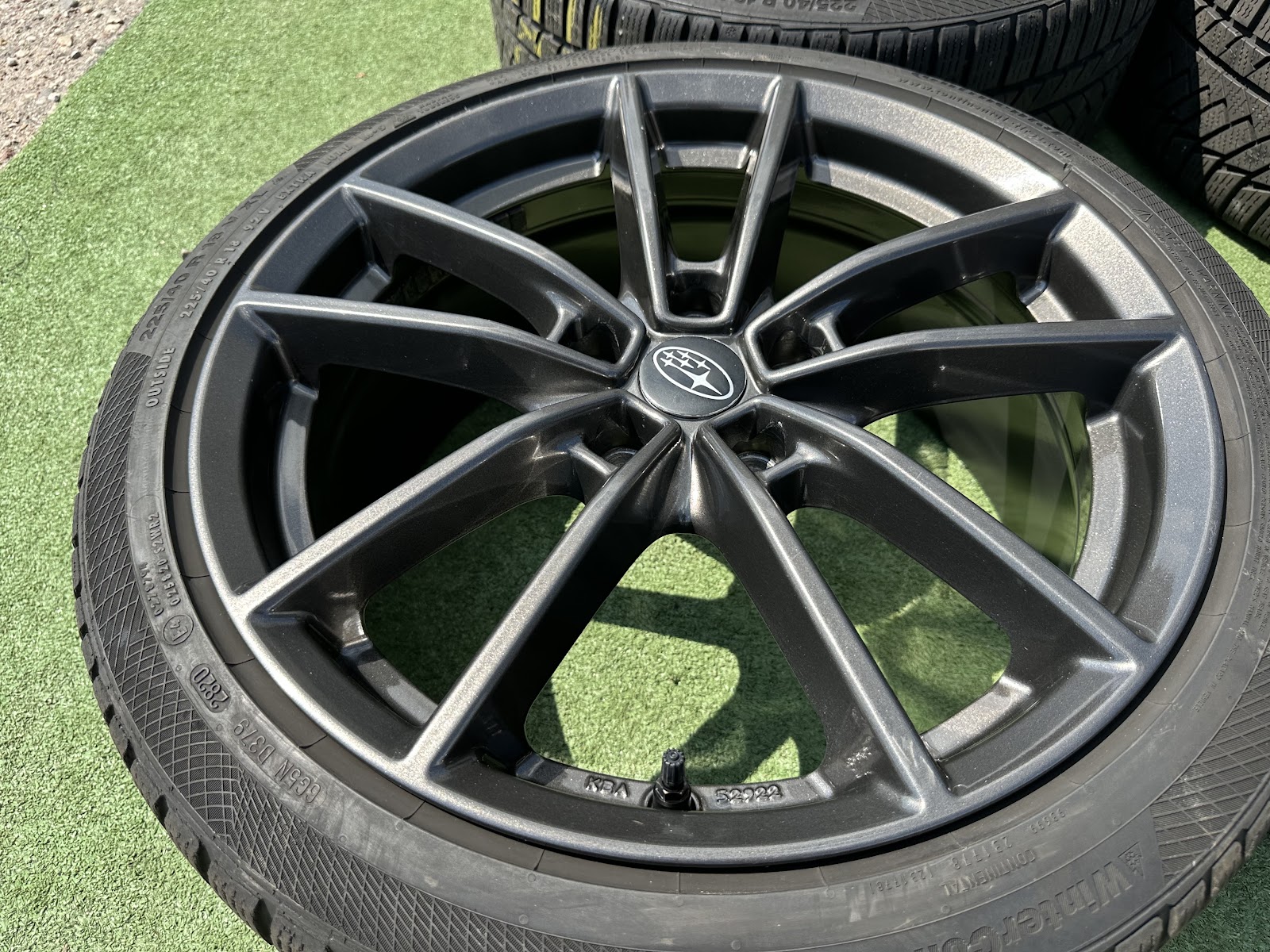Subaru VOKISKI - 8J, ET50 - Image 3