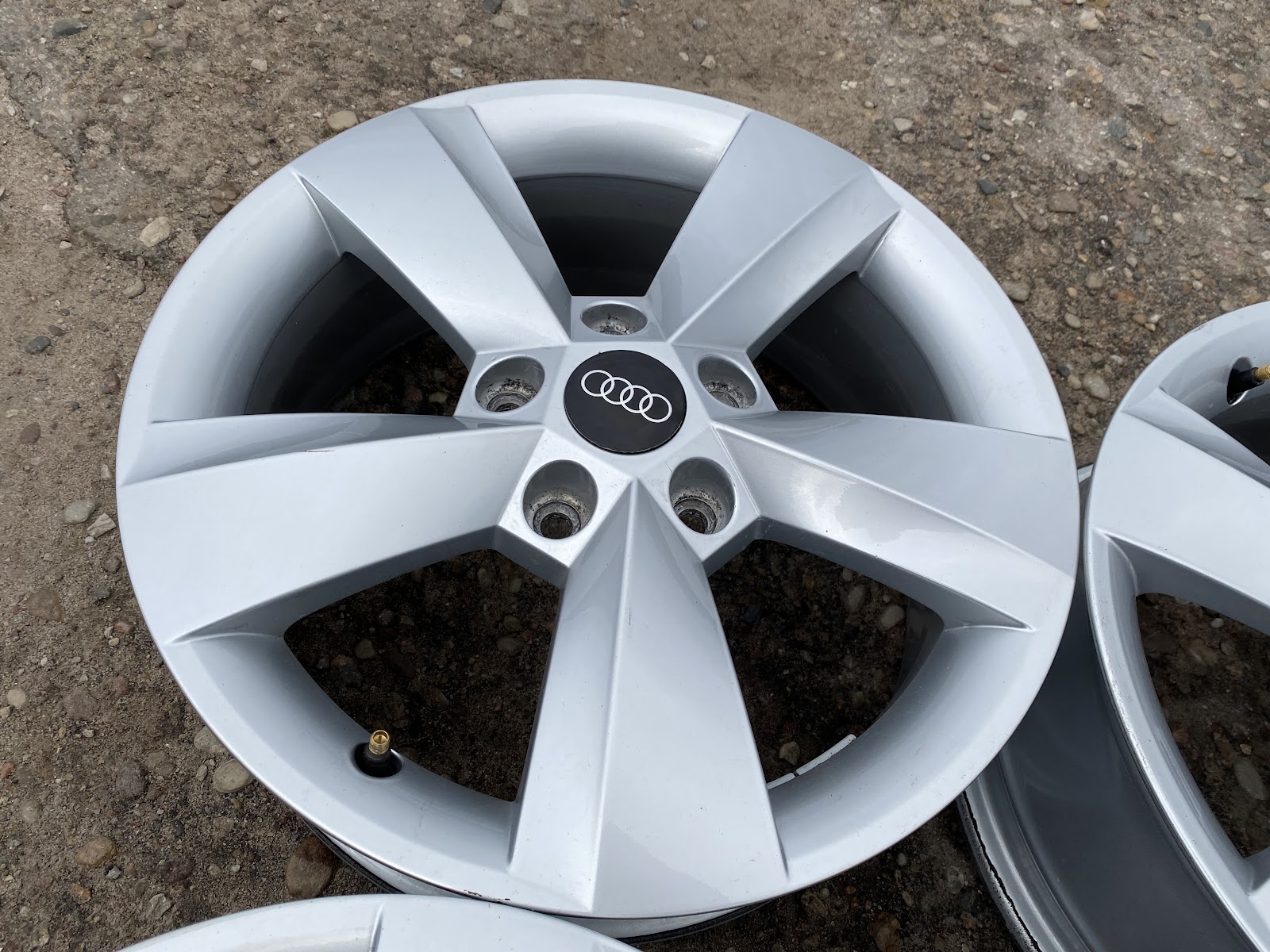Audi ORGINALUS - 6J, ET43 - Image 5