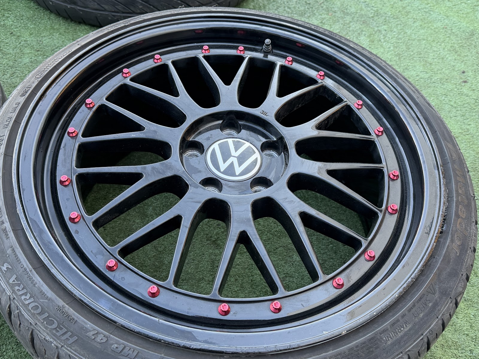 Volkswagen VOKISKI- 8.5J, ET45 - Image 3