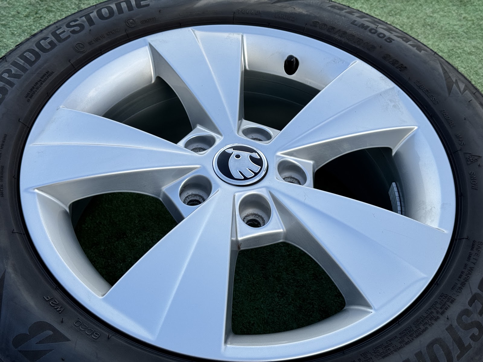 Skoda OCTAVIA - 6,5J, ET46 - Image 4