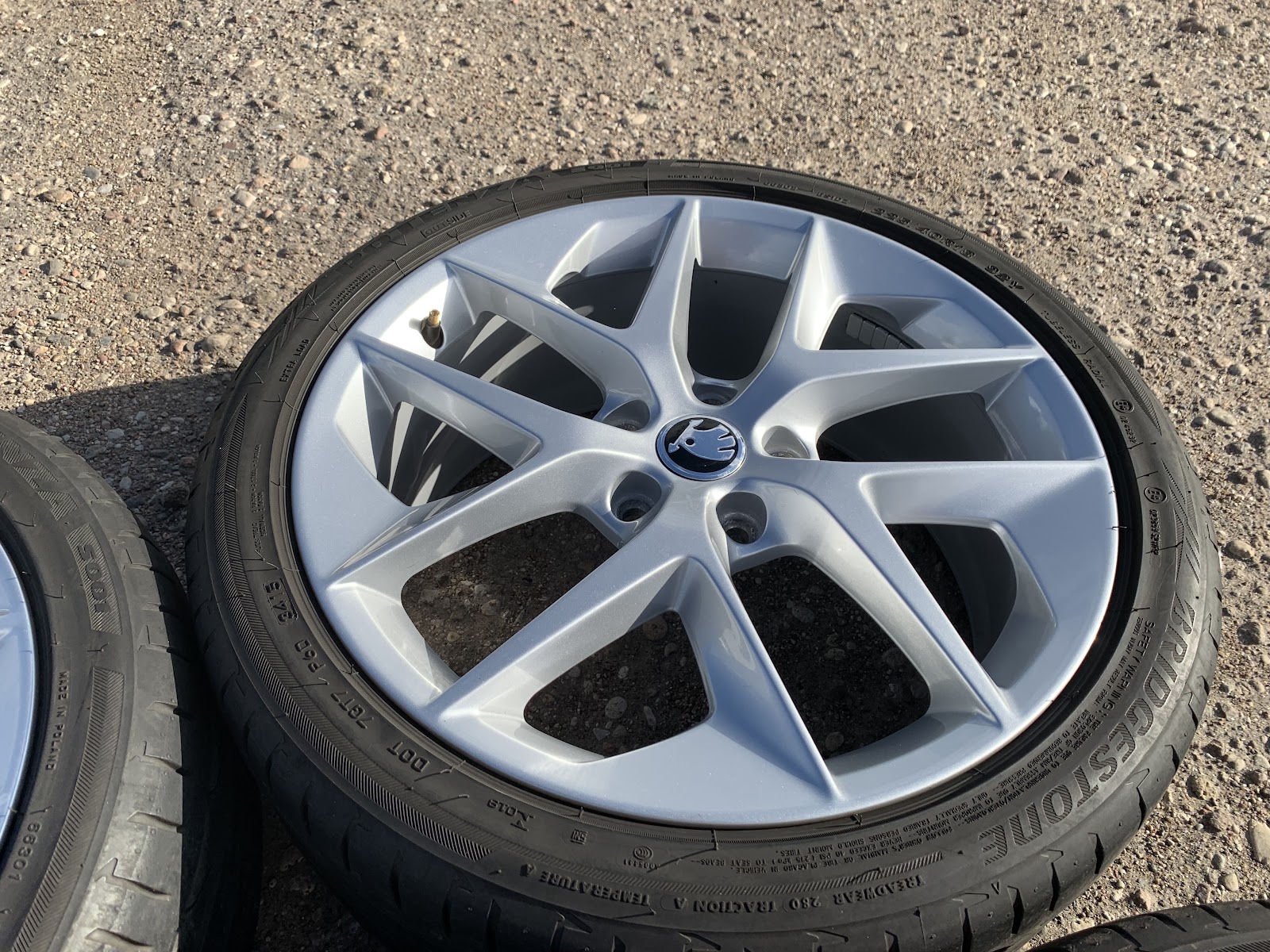 Skoda ORGINALUS - 7.5J, ET51 - Image 4