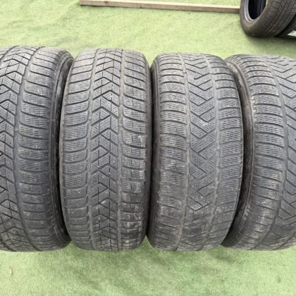 Pirelli 235/60 R18
