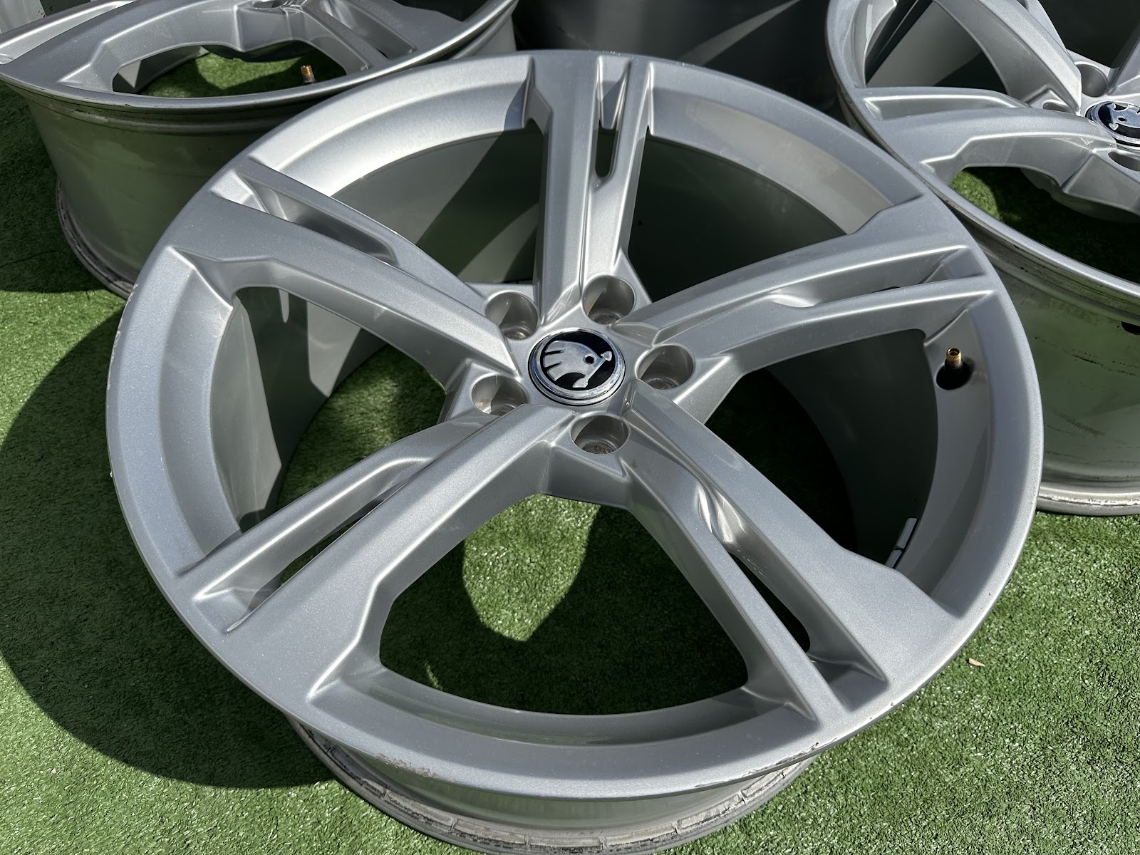 Skoda ORGINALUS - 8,5J, ET32 - Image 3