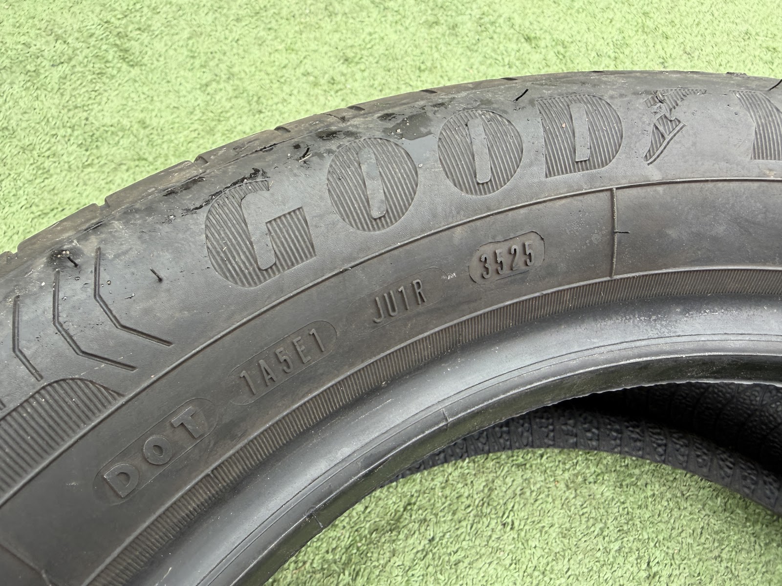 Goodyear 205/55 R17 - Image 10