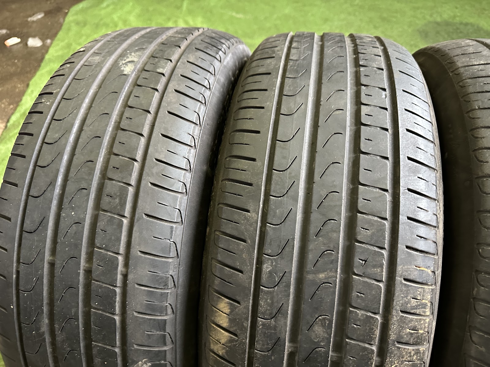 Pirelli 225/60 R17 - Image 3
