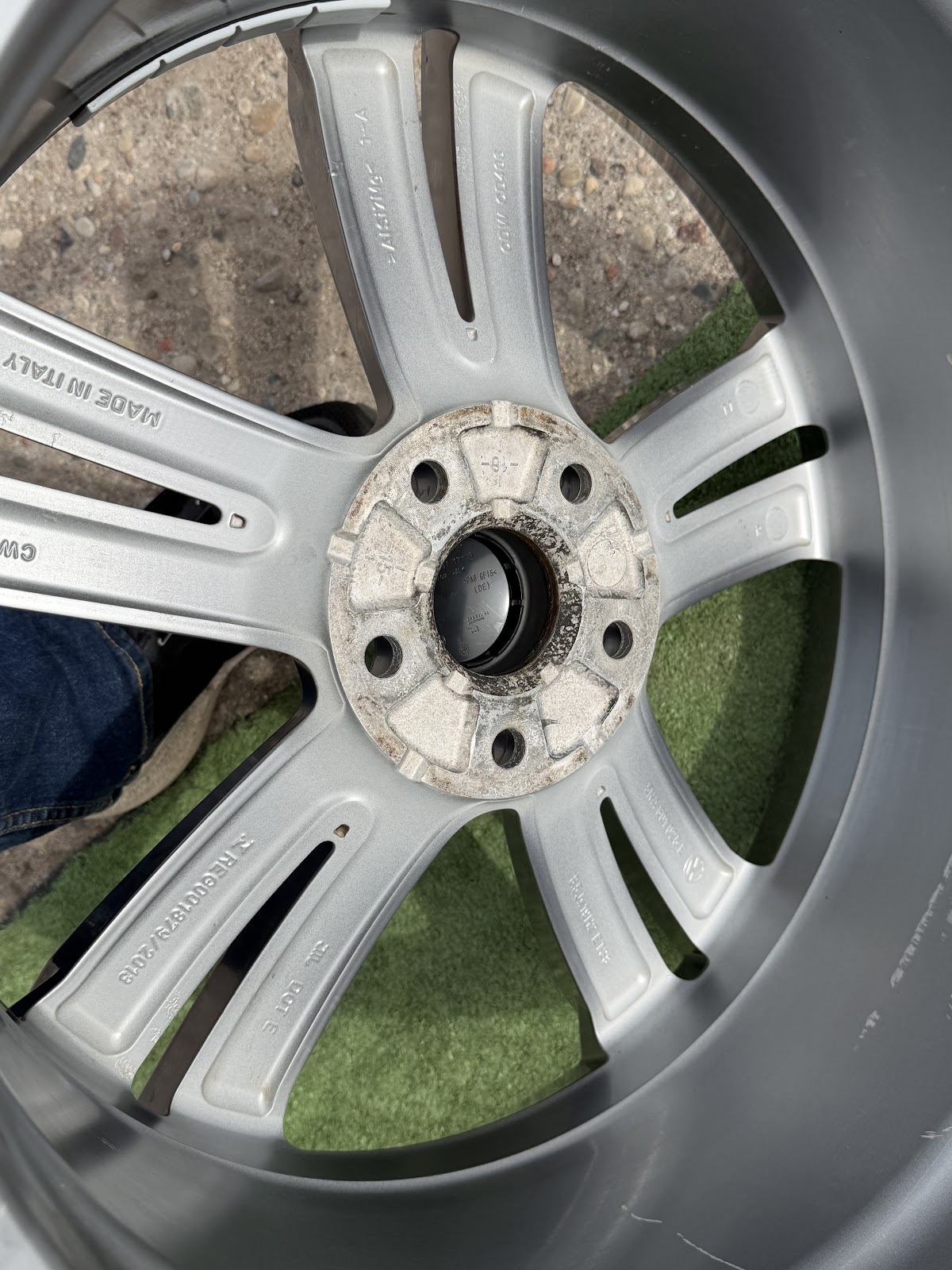 Volkswagen 8.5J, ET38 - Image 9