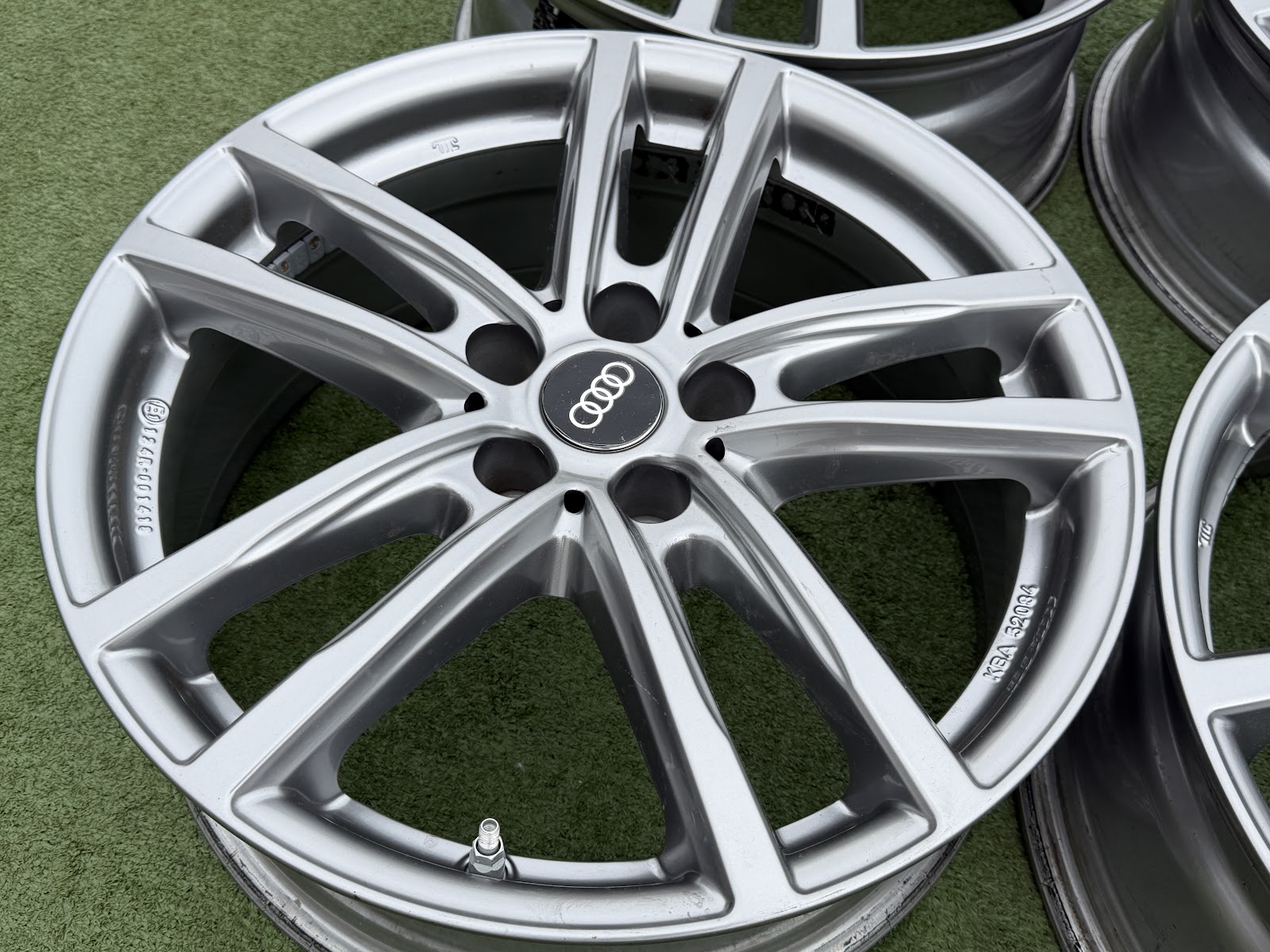 Audi 7J, ET22 - Image 2