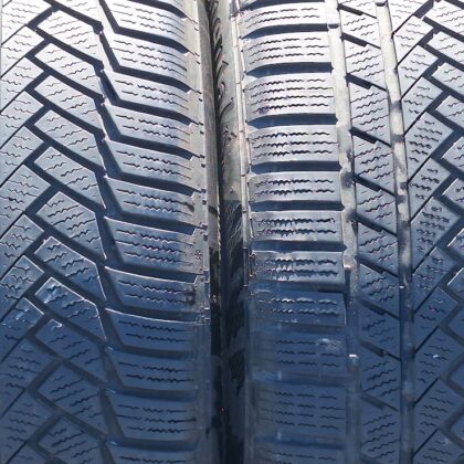 Continental 235/50 R19