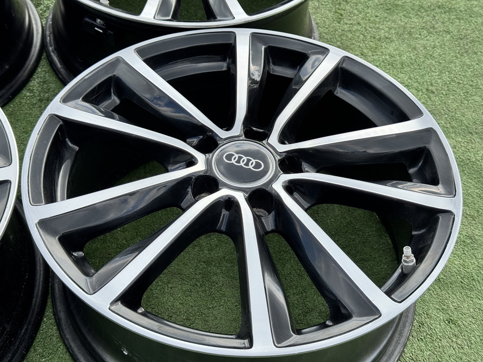 Audi ORGINALUS - 7,5J, ET52 - Image 3