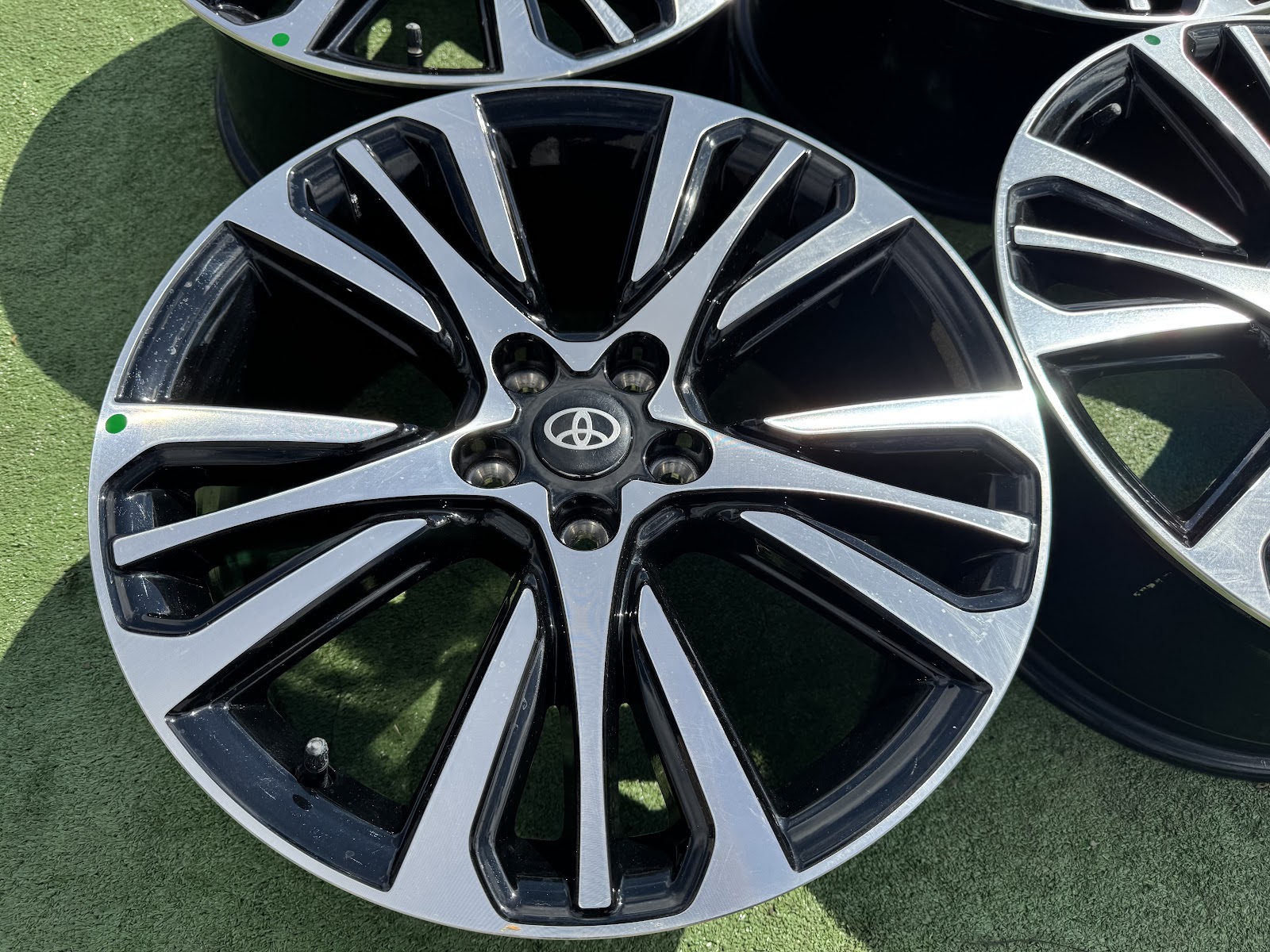 Toyota ORGINALUS - 8J, ET49 - Image 2