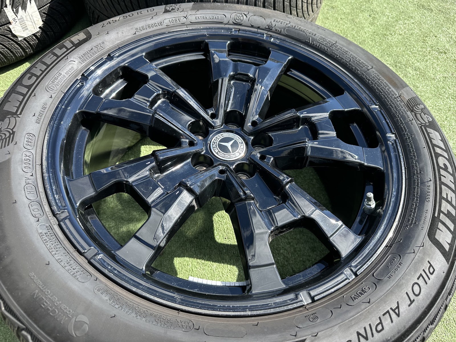 Mercedes-Benz ORGINALUS - 8J, ET34 - Image 2