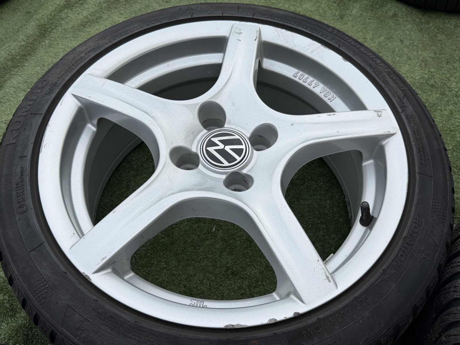 Volkswagen 7J ET35 - Image 5
