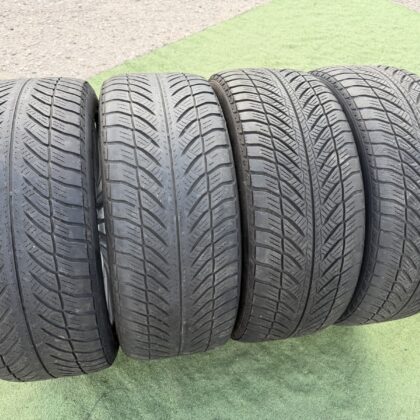 Goodyear 245/45 R18