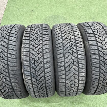 Dunlop 215/60 R16