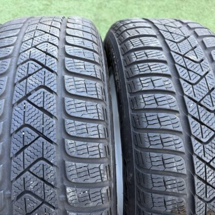 Pirelli 215/60 R16