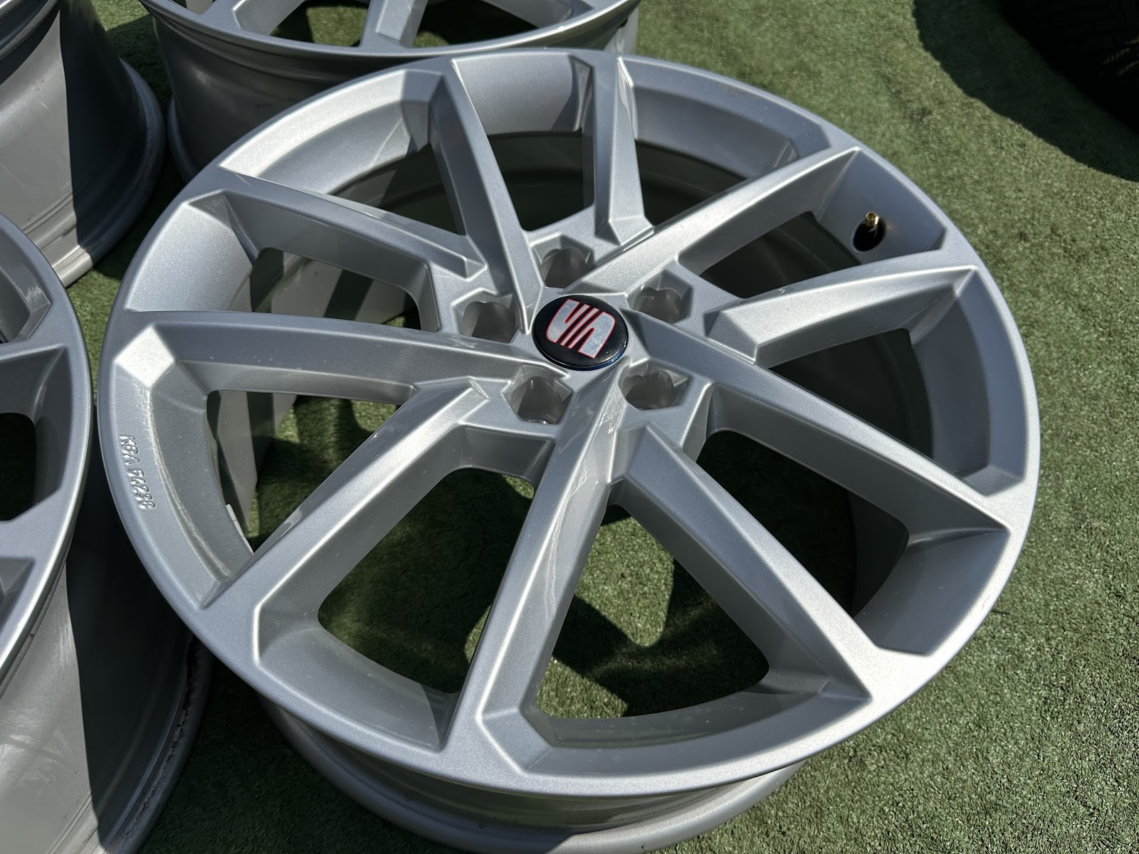 Seat VOKISKI - 6,5J, ET38 - Image 2