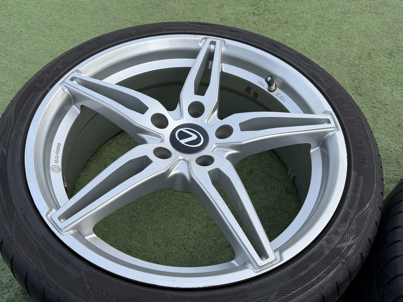 Lexus 7.5J, ET40 - Image 5