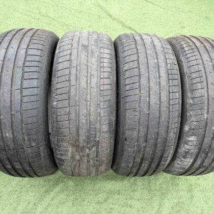Hankook 235/55 R19