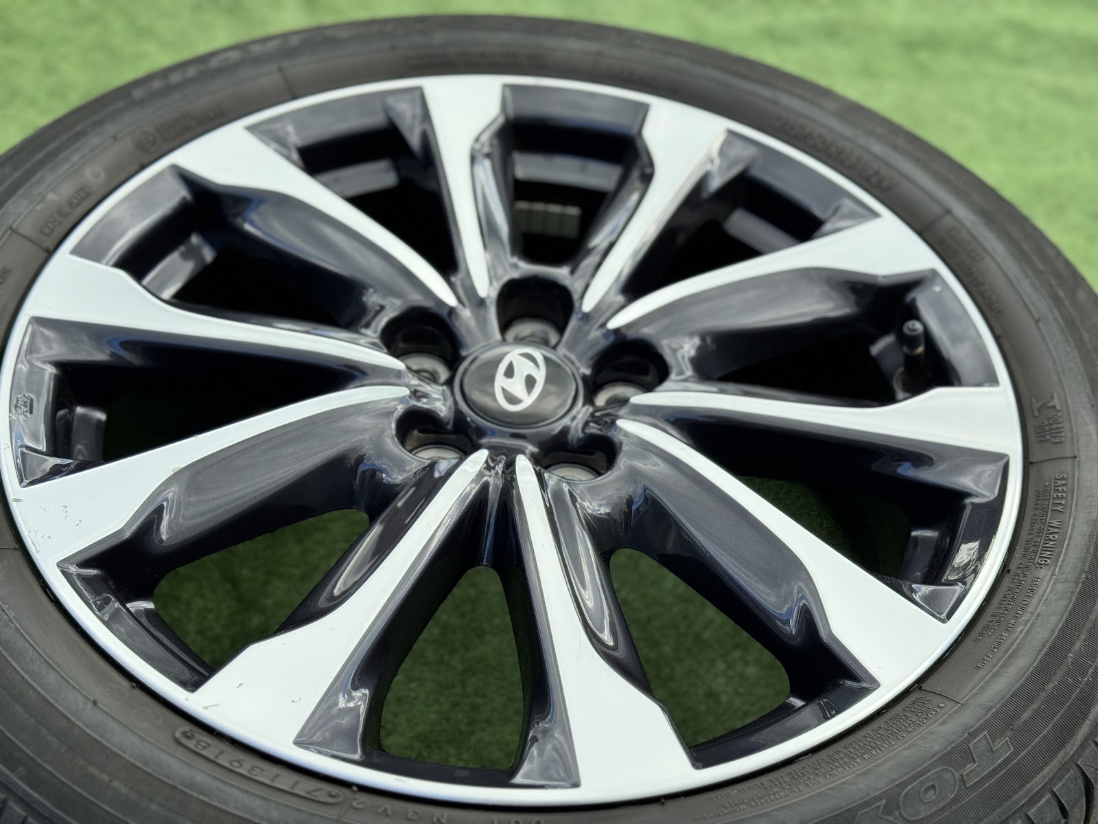 Hyundai ORGINALUS - 7J, ET50 - Image 4