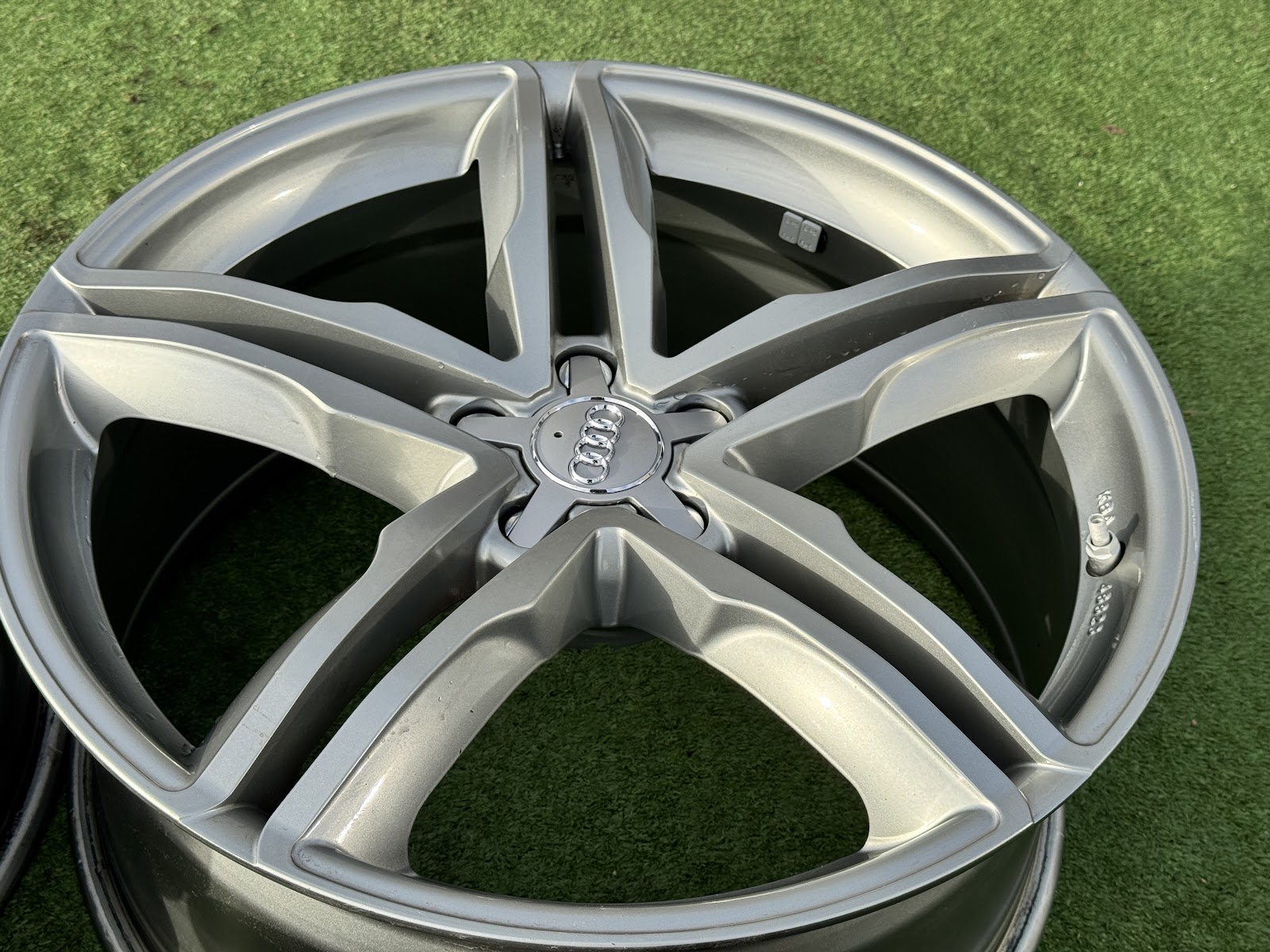 Audi VOKISKI - 8J, ET42 - Image 4