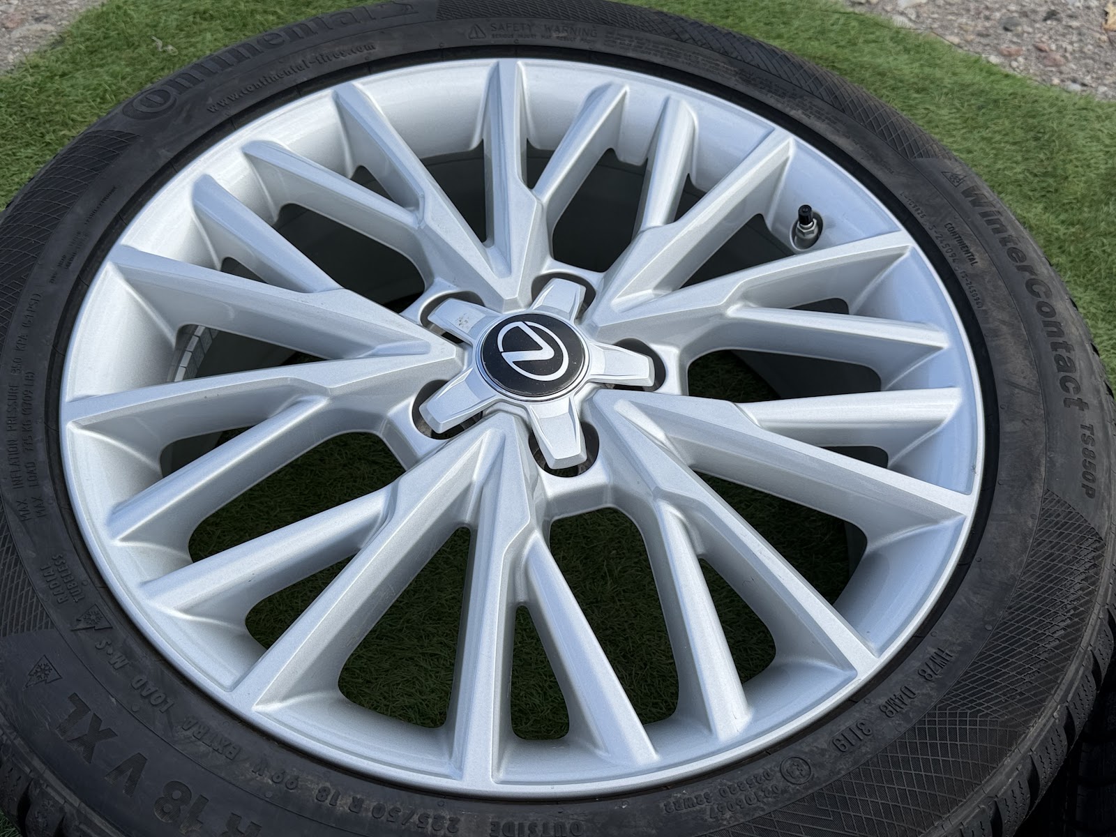 Lexus 7J ET50 - Image 5