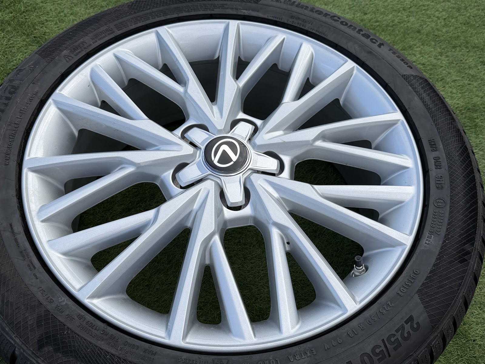Lexus 7J ET50 - Image 4