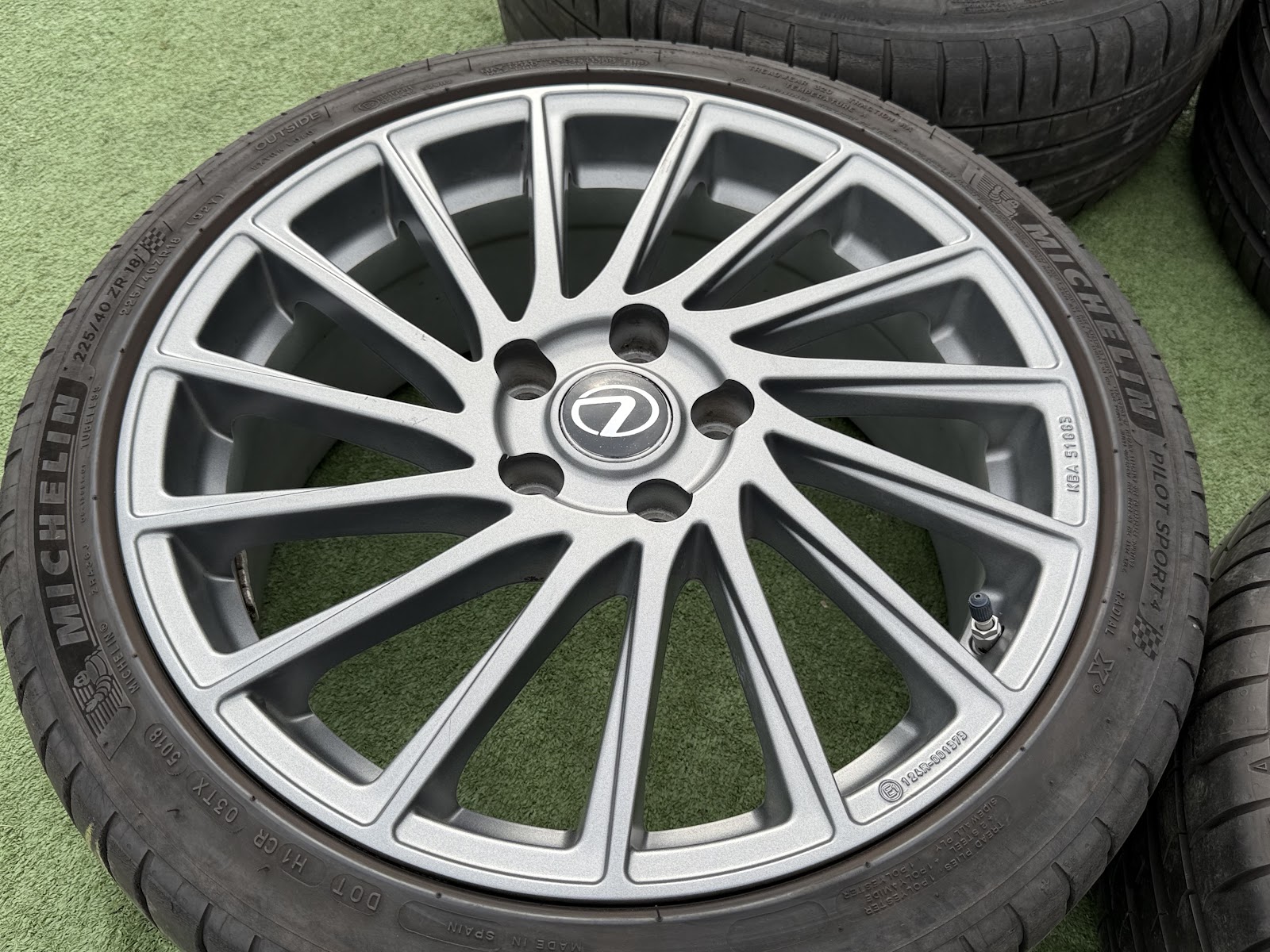 Lexus 7.5J, ET50 - Image 2