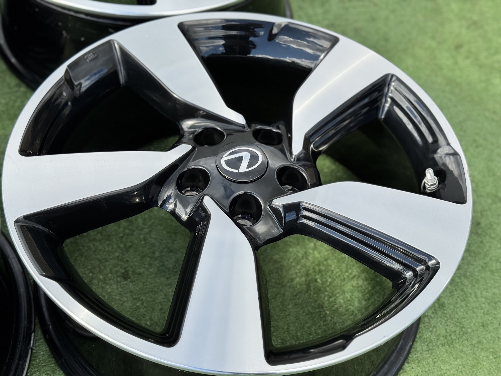 Lexus ORGINALUS - 7J, ET40 - Image 3