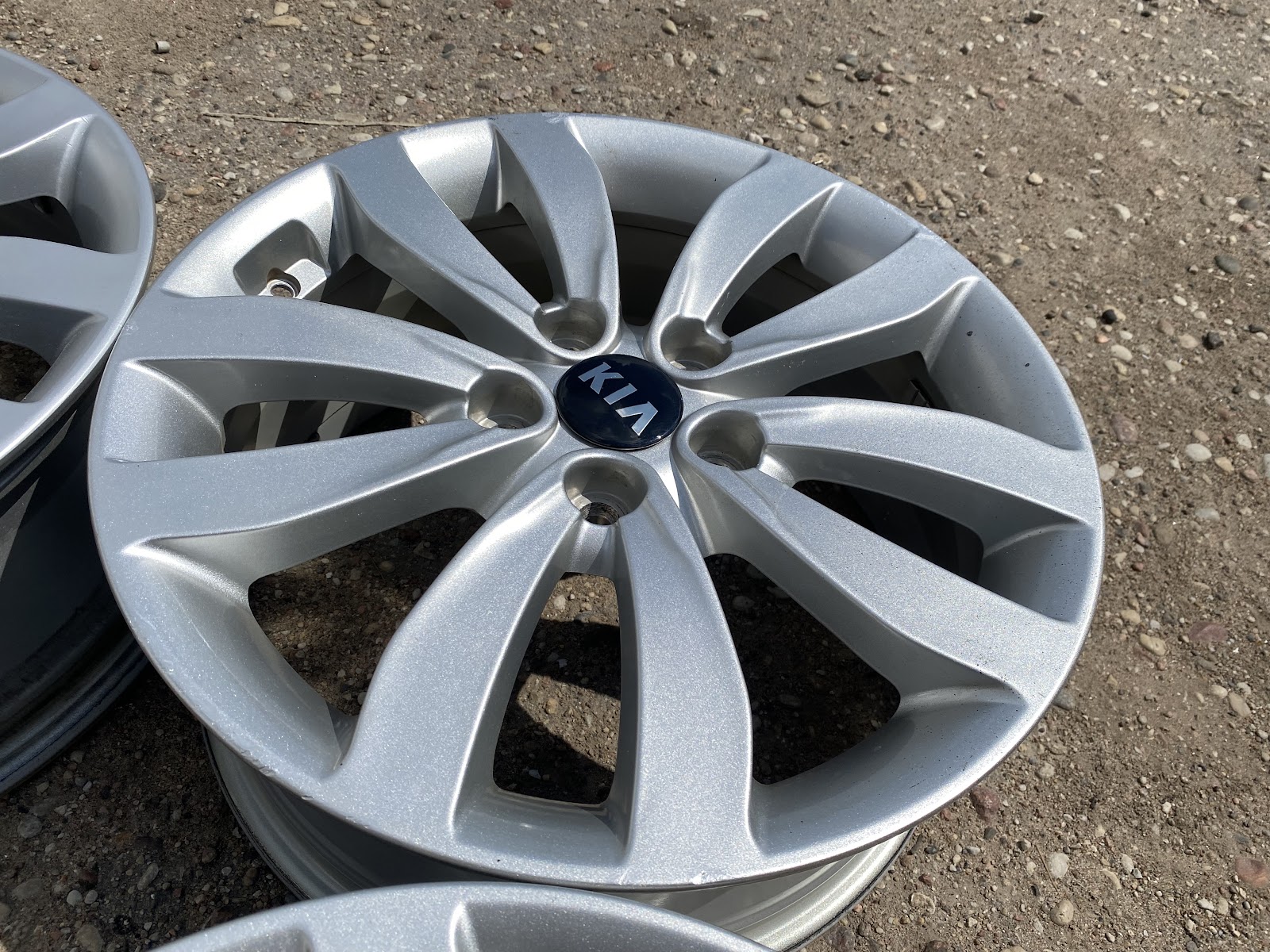 KIA ORGINALUS - 7J, ET50 - Image 4