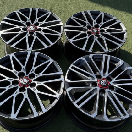 Nissan Vokiski 7.5J ET55