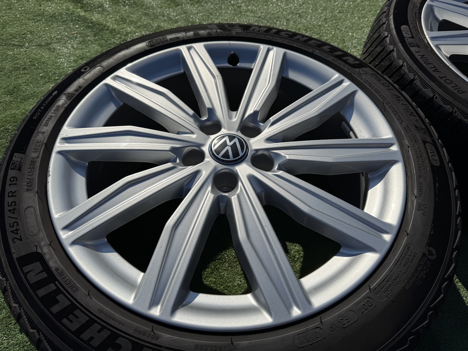 Volkswagen VOKISKI 8J, ET39 - Image 5