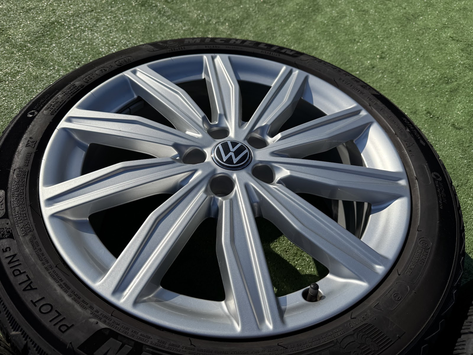 Volkswagen VOKISKI 8J, ET39 - Image 4