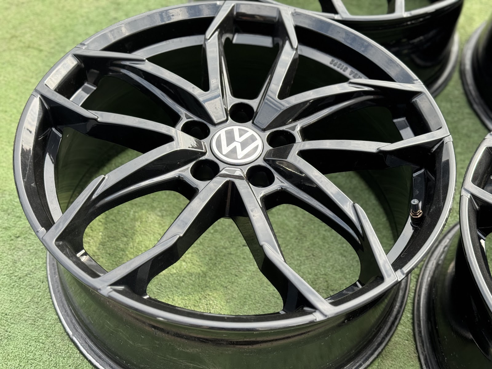 Volkswagen Vokiski, 7.5J, ET45 - Image 2