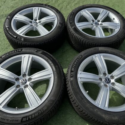 Volkswagen ORGINALUS - 8J, ET32
