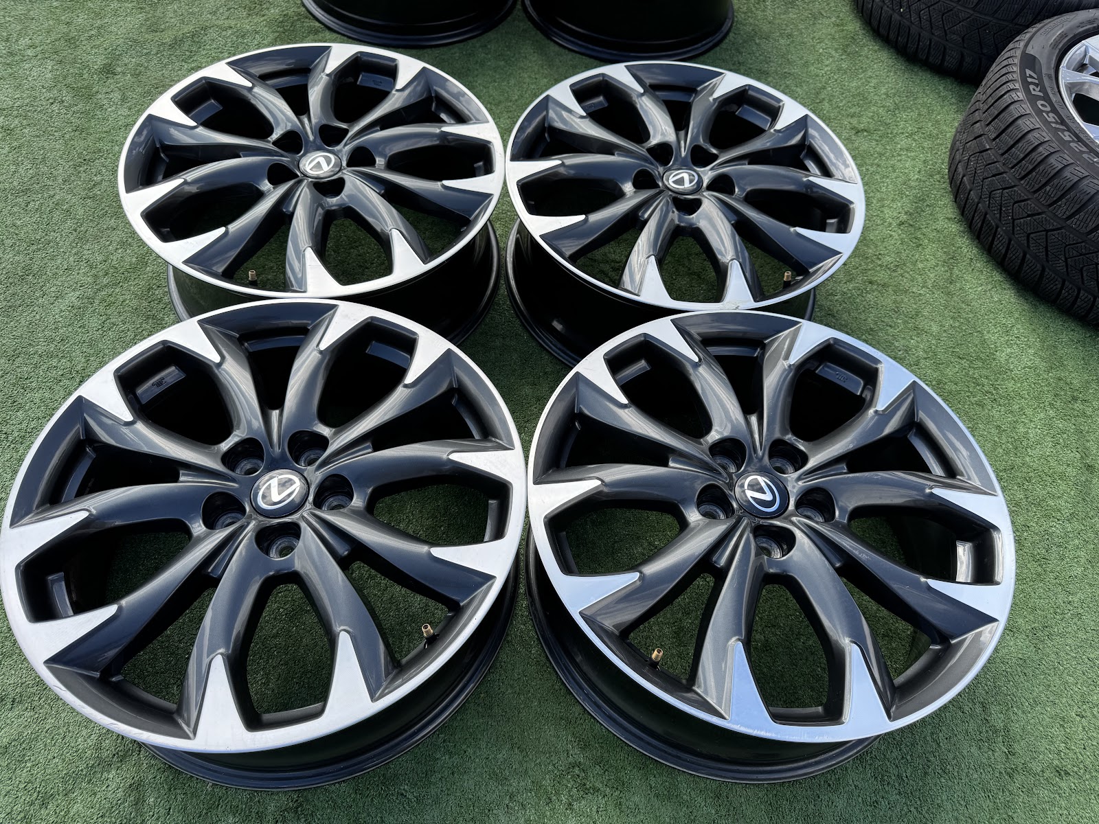 Lexus ORGINALUS - 7J, ET50