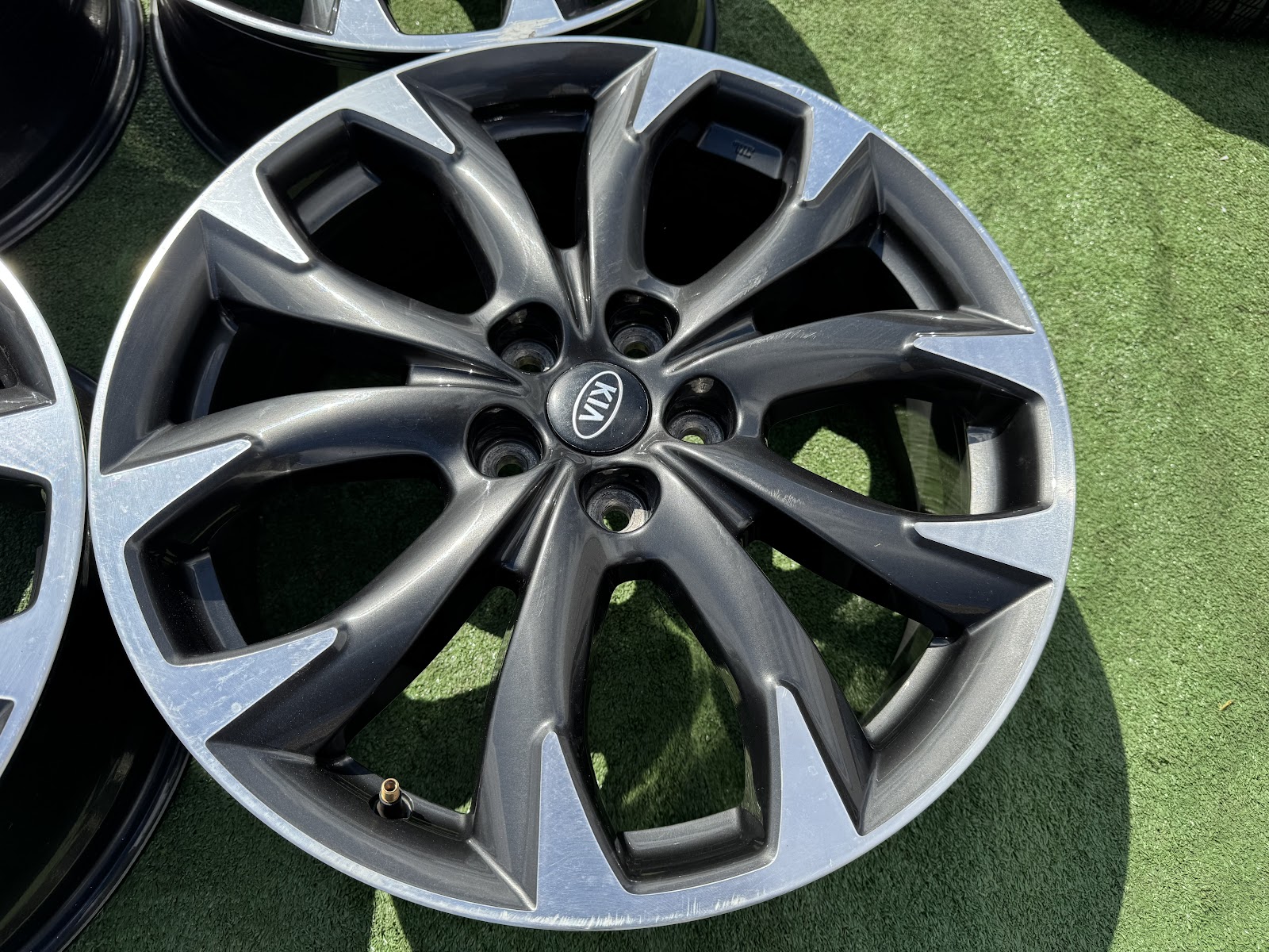 KIA ORGINALUS - 7J, ET50 - Image 3