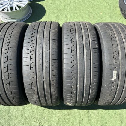 Continental 235/45 R18