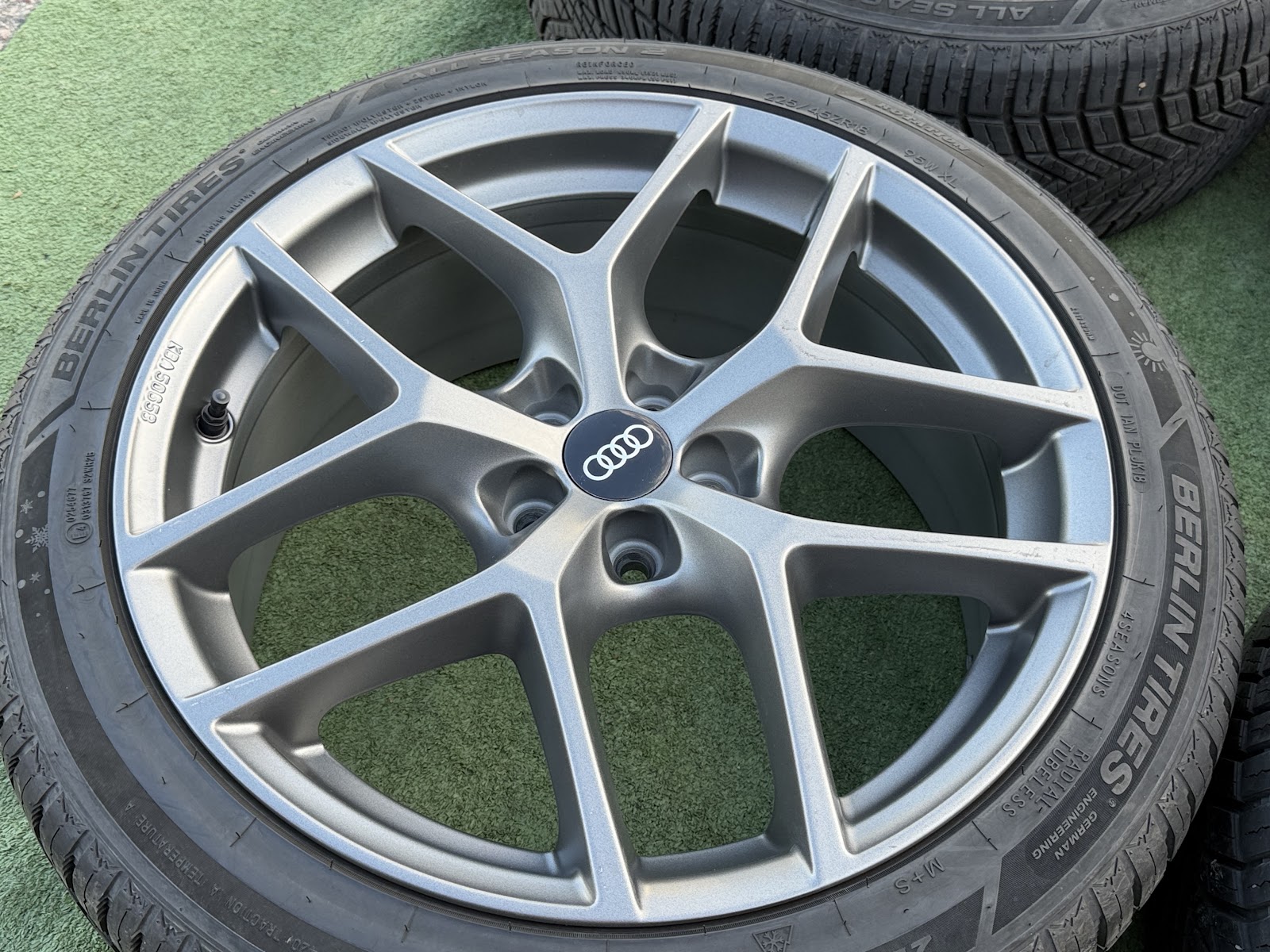 Audi A1- 8J, ET40 - Image 2