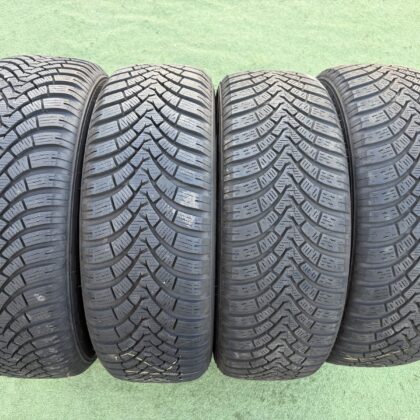 Falken 215/60 R17